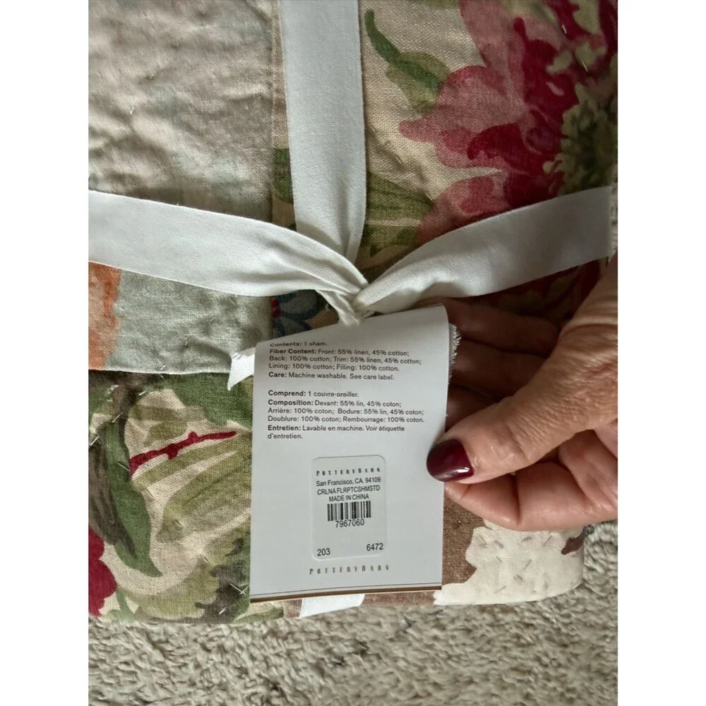Pottery Barn Carolina Floral Patchwork Reversible Cotton Standard 26 X 20 Sham N